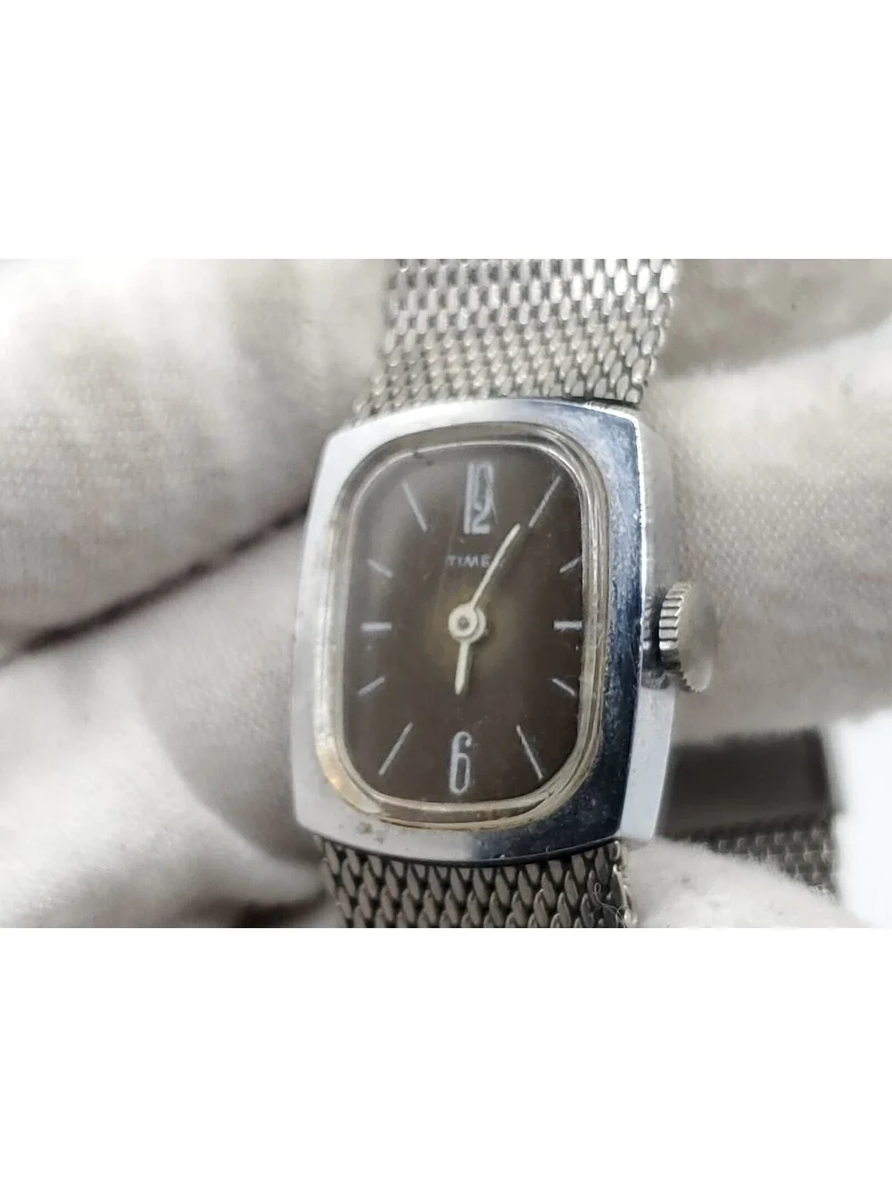 Vintage Mechanical Womens Timex Watch For Parts Or Repair